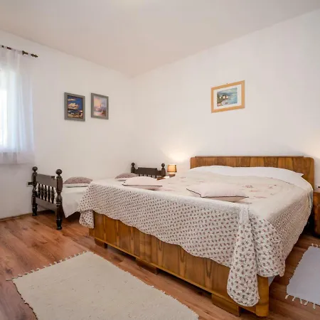 Apartment Adriana By Interhome Pjescana Uvala