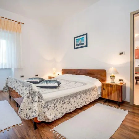 Adriana By Interhome Apartment Pjescana Uvala